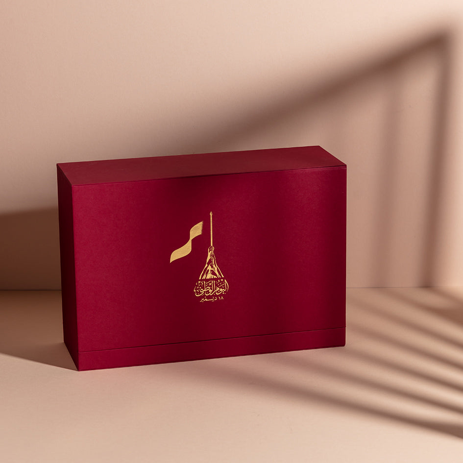 VIP Collection :  Luxury Qatar Map Trophy with 2026 Calendar:هدايا كبار الشخصيات : خارطة دولة قطر مع رزنامة مميزة للعام 2026