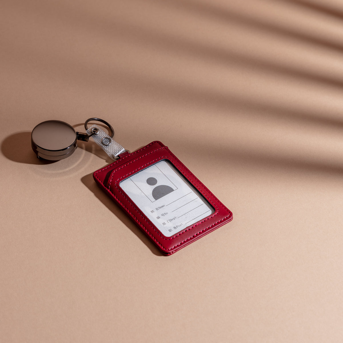Card Holder :حامل البطاقات