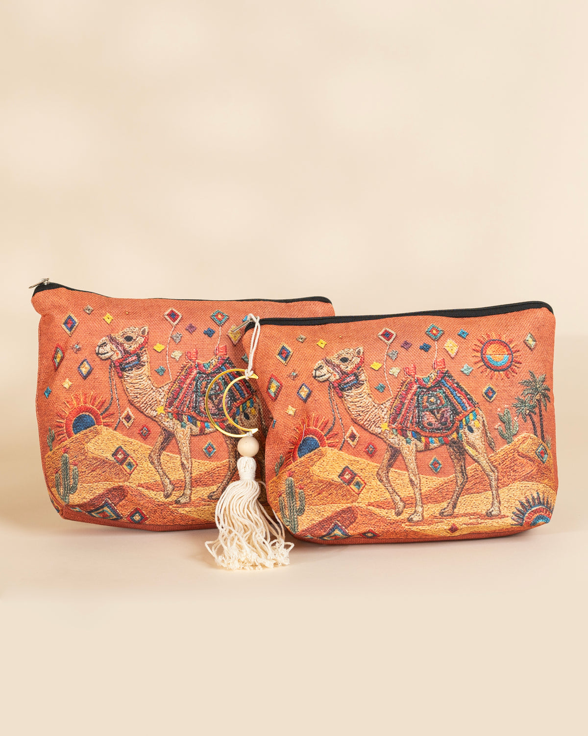 Luxury Desert Camel Pouch : حقيبة الجمل الصحراوية الفاخرة